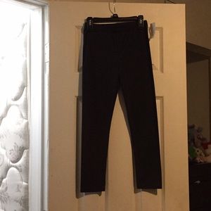 So Basic Capri Legging